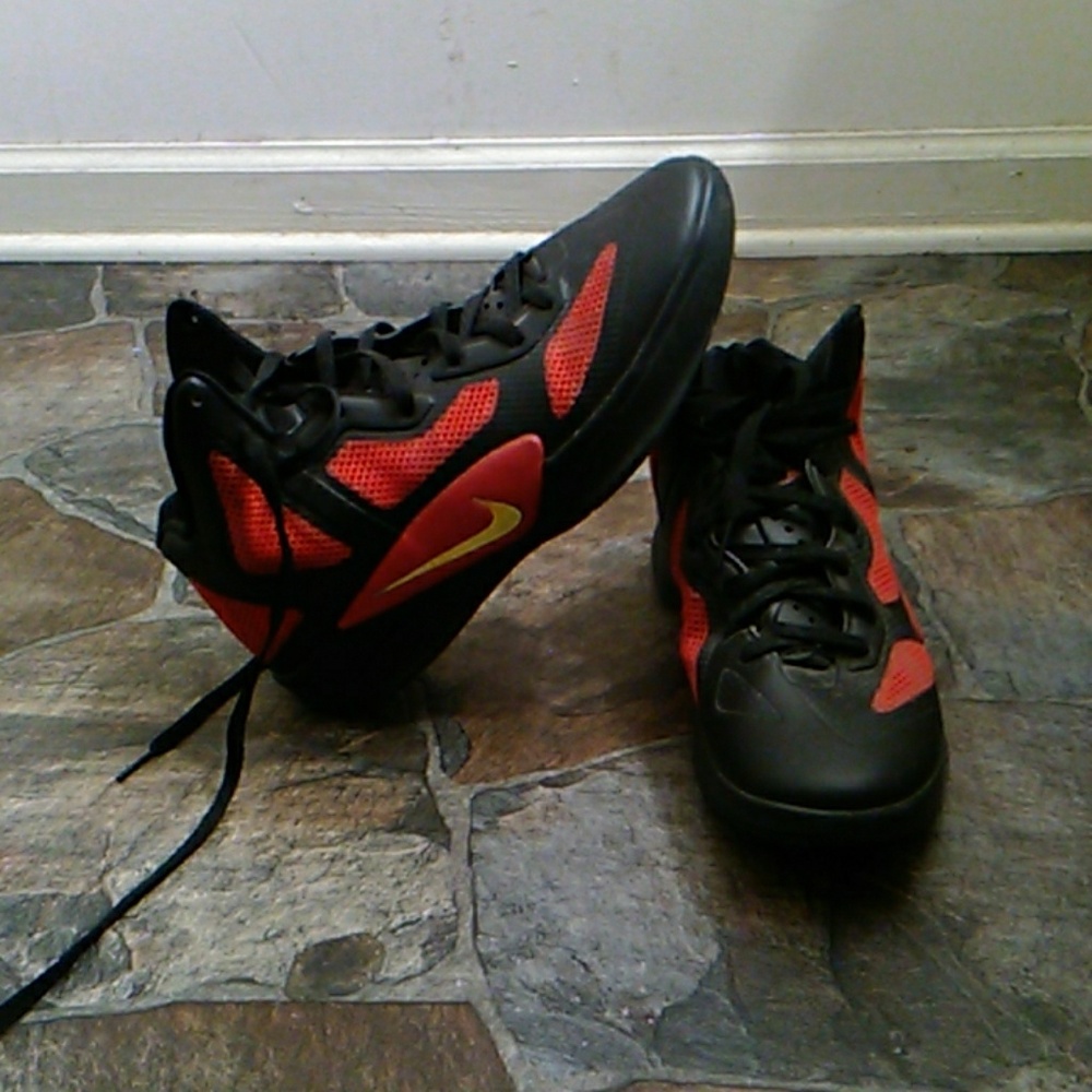 2011 nike hyperfuse